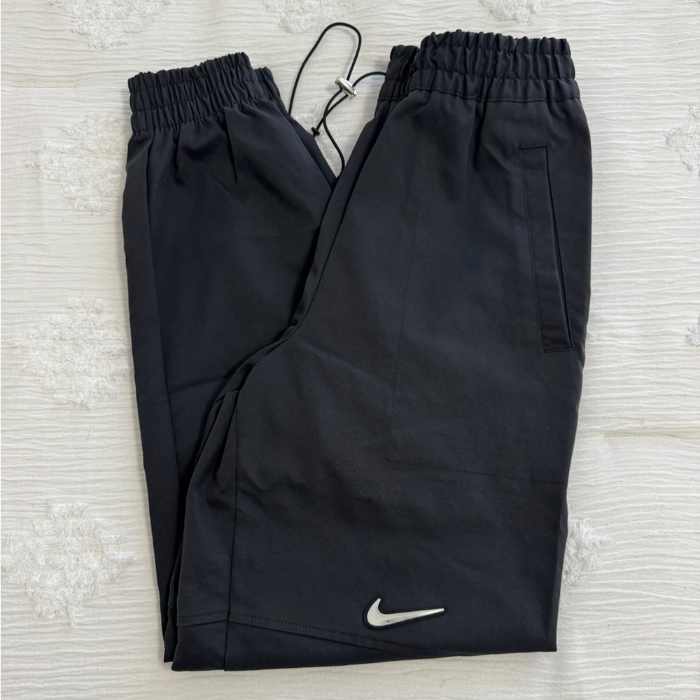 Nike Women's Black Baggy Joggers